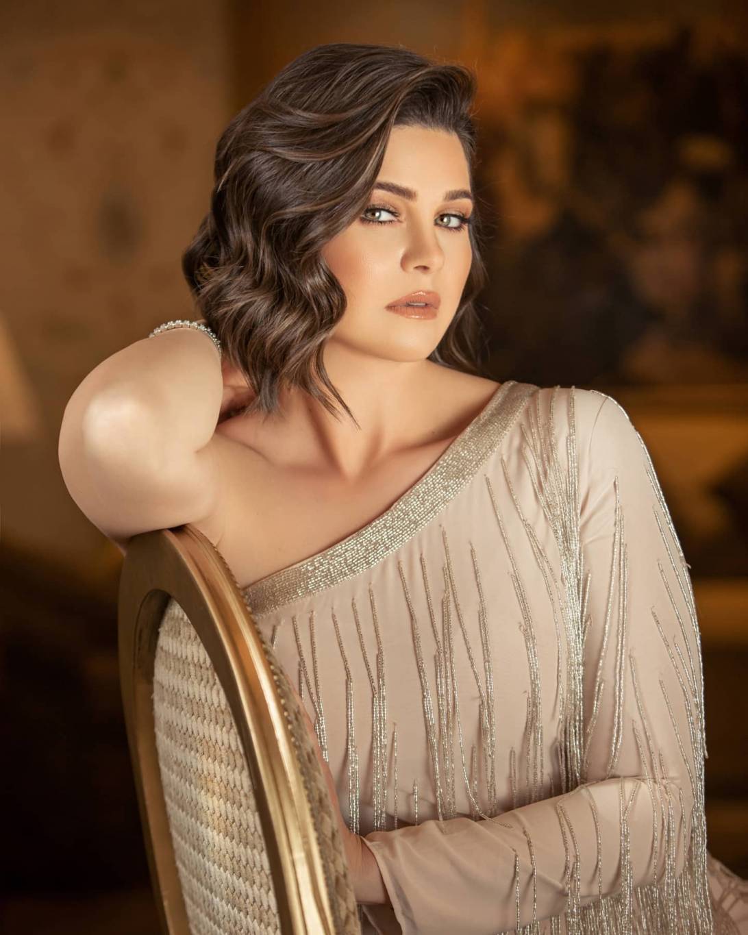 بالفيديو - يسرا اللوزي توضح سبب انفعالها على منشور التنمر بابنتها