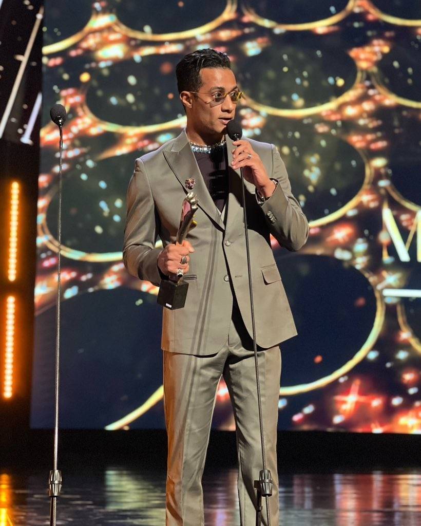 بالفيديو - محمد رمضان يردّ على اتّهامه بتقليد نور الشريف