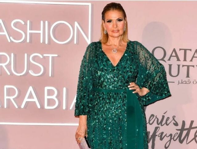 يسرا تثير الجدل بفستانها الأخضر.. هل يليق بها؟