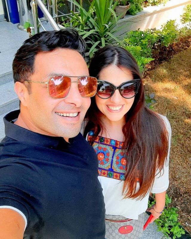 شقيق ياسمين عبد العزيز يتّهم زوجته بالتهديد بإيذائه وحبسه ‏