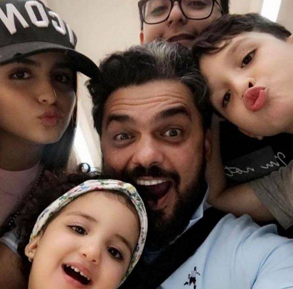 صديق دنيا بطمة يخرج عن صمته ويهدد محمد الترك!