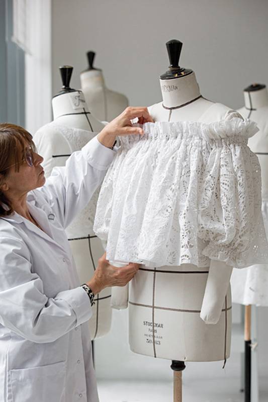 DIOR CRUISE 2023
الفلامنغو الأنيق