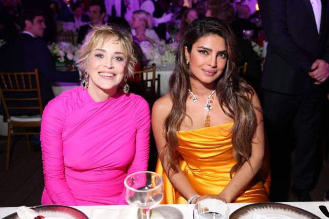 من حفل إليسا في جدة 