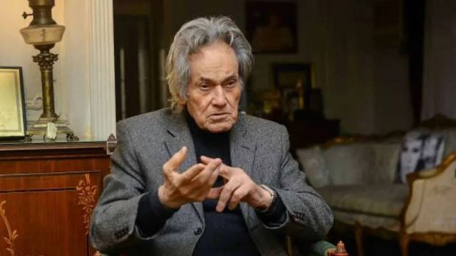 حفيدة زكي رستم تهاجم فنّاني مصر بعد تغيّبهم عن جنازة الموسيقار محمد سلطان