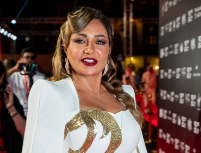 انتقادات لبشرى بعد ظهورها بإطلالة مقلّدة من ليلى علوي