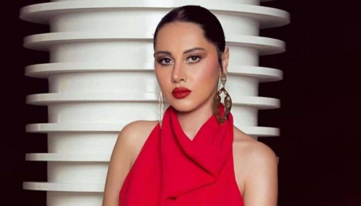 ياسمين رئيس تواصل رسائلها الغامضة على 