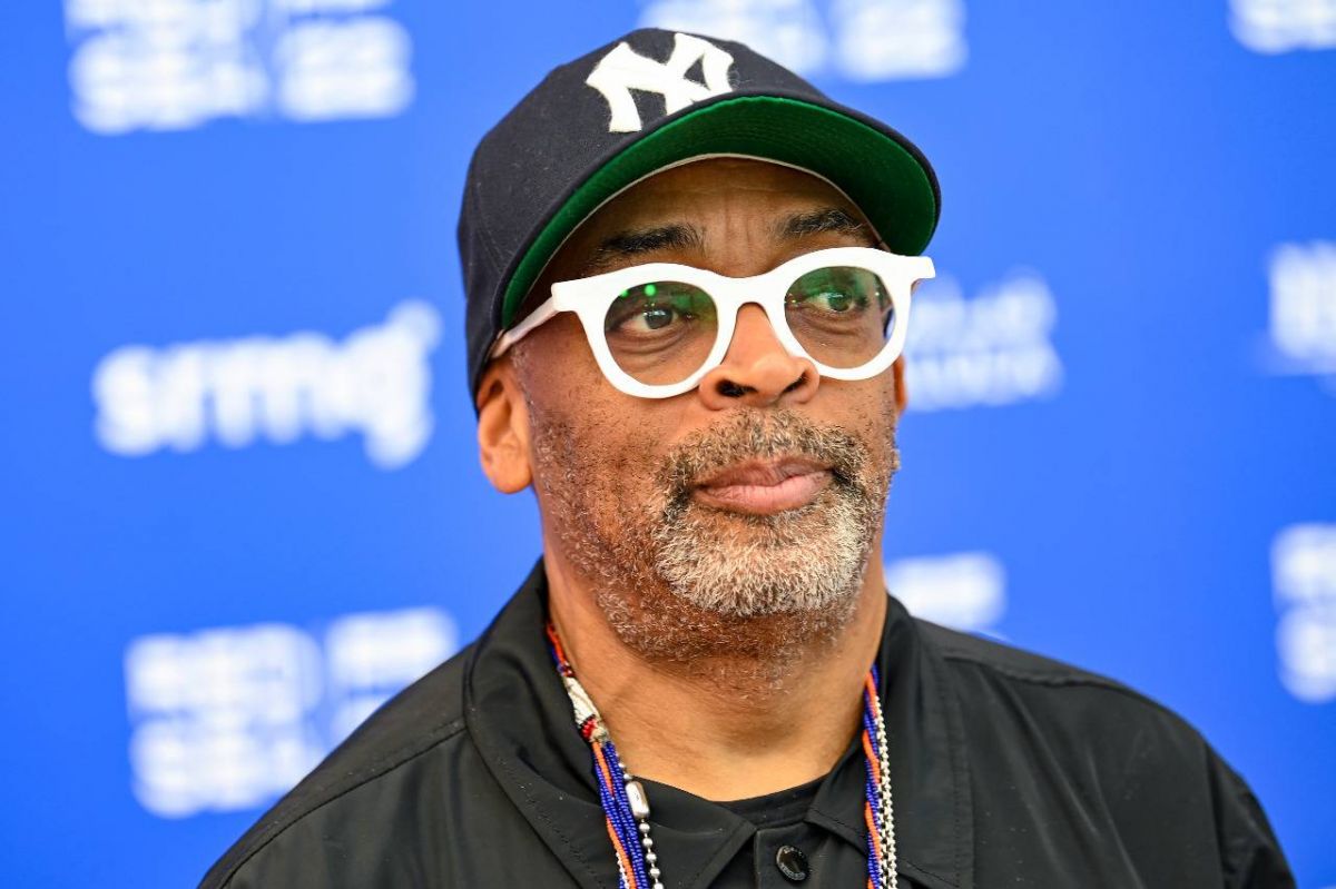 سبايك لي يشيد بمهرجان البحر الأحمر... ويدعو بالشفاء لبيليه