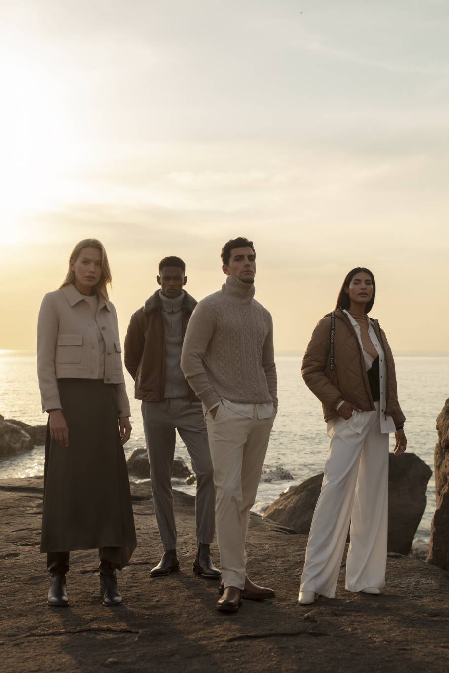 تصاميم كلاسيكية راقية وأنيقة مع مجموعة 