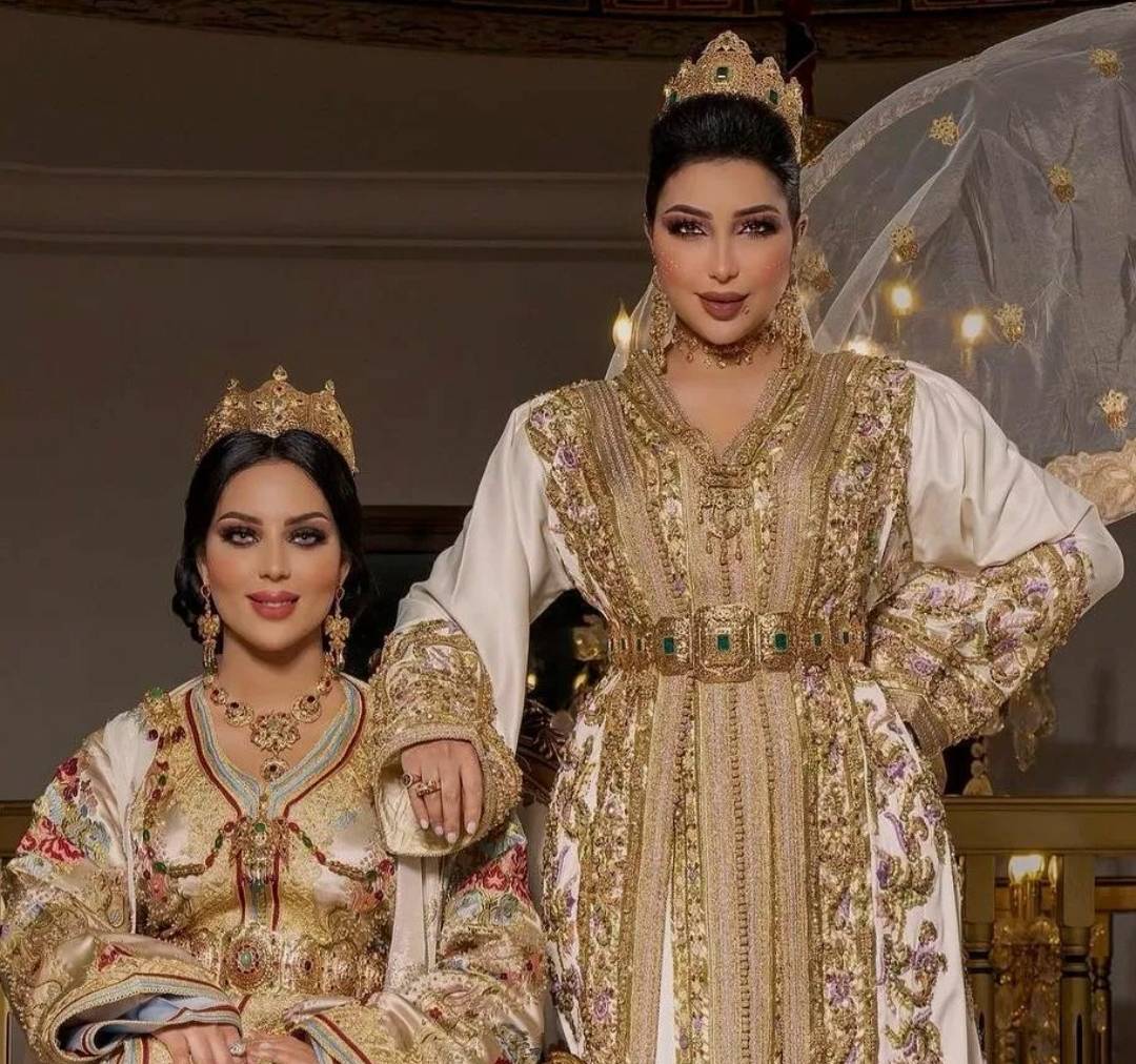 شقيقة دنيا بطمة تدخل على خط الأزمة... هكذا دافعت عن زوجها