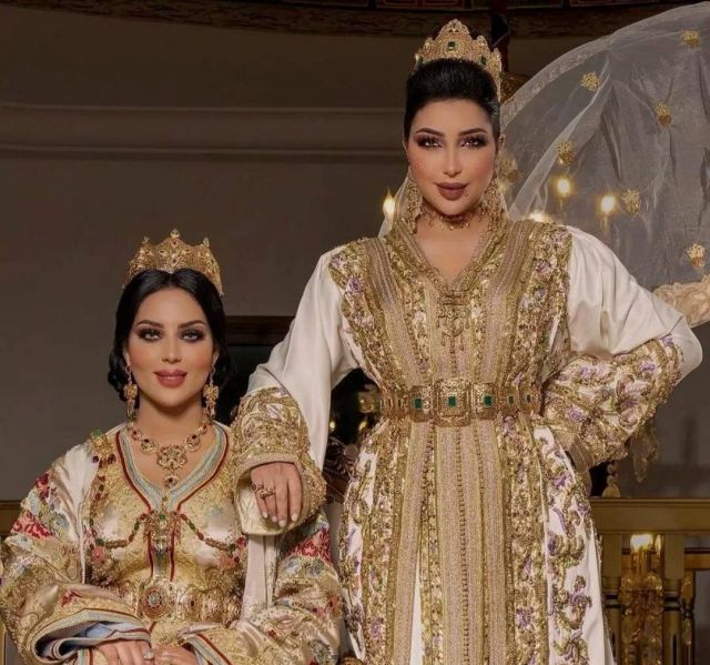 شقيقة دنيا بطمة تدخل على خط الأزمة... هكذا دافعت عن زوجها