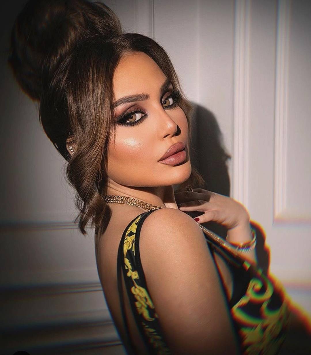 ابنة هيفاء وهبي تضجّ أنوثةً بإطلالة خلابة... هذا سعرها