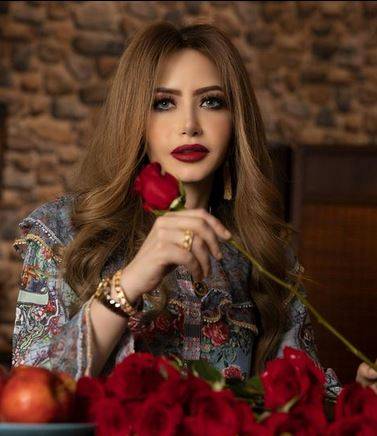 مي العيدان تهاجم شيرين عيد الوهاب بألفاظ قاسية وتطلب مقاطعتها