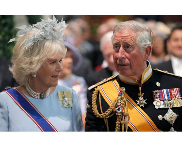 الملكة كاميلا تخالف التقاليد الملكية بخطوة غير مسبوقة!