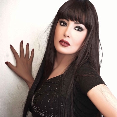 سمية الخشاب: خلافي مع محمود حميدة...