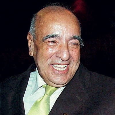 في عزاء يوسف داوود