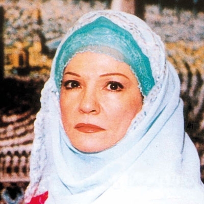 شادية تستقبل شهيرة ويسرا وعفاف شعيب