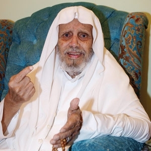 عميد الفن السعودي الراحل طارق عبد الحكيم...