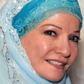 شادية ممنوعة من مغادرة المستشفى