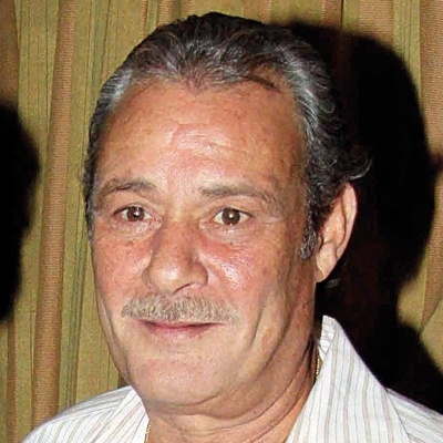 فاروق الفيشاوي: عادل إمام فنان النظام السابق