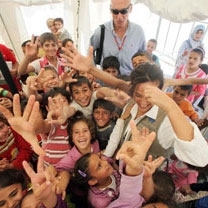 هند صبري بعد زيارتها لاجئين سوريين