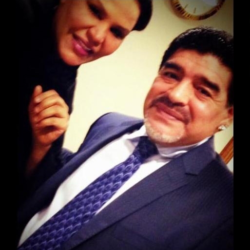 ماذا تفعل أحلام مع مارادونا؟