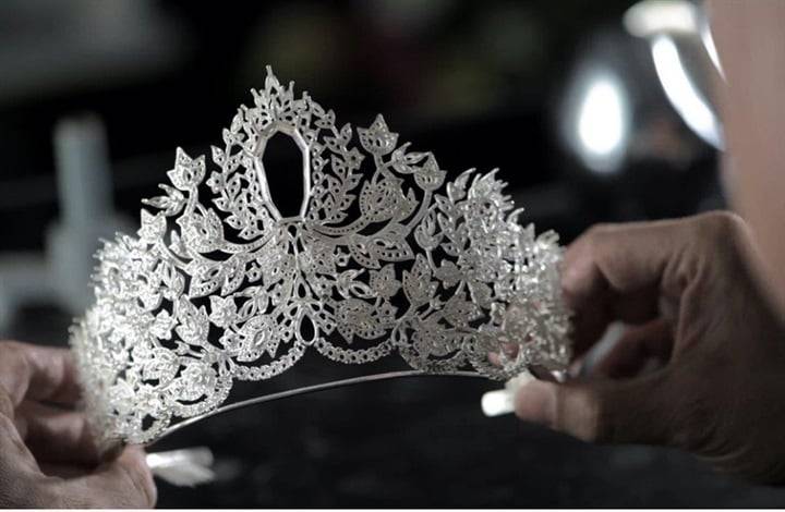 وفاة ملكة جمال لبنان السابقة في ظروف غامضة