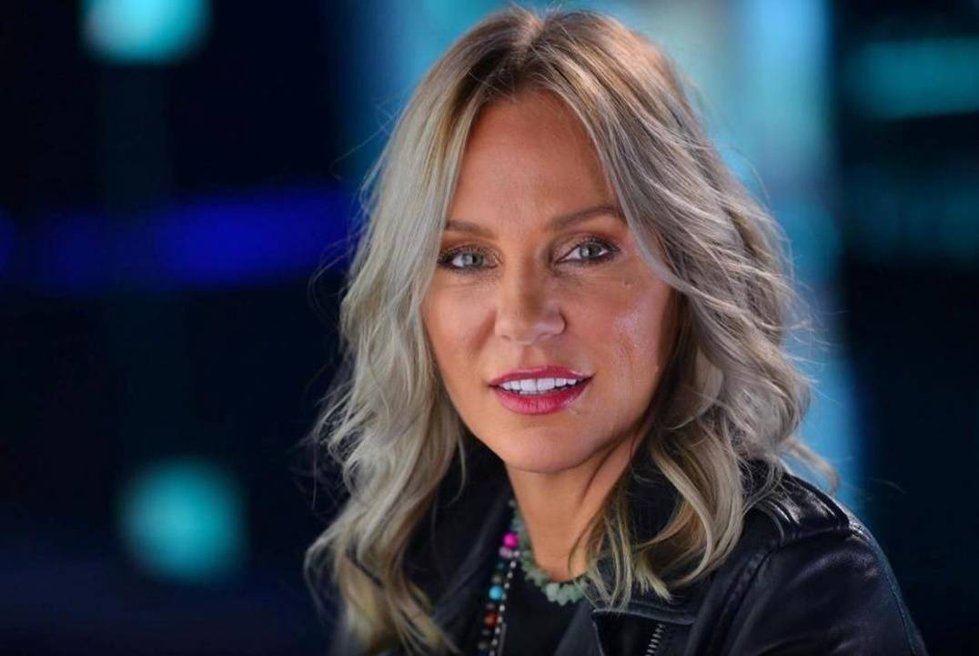 شيرين رضا تثير الجدل بصورتها ببطن منتفخ وهي توضح بطريقة ذكية