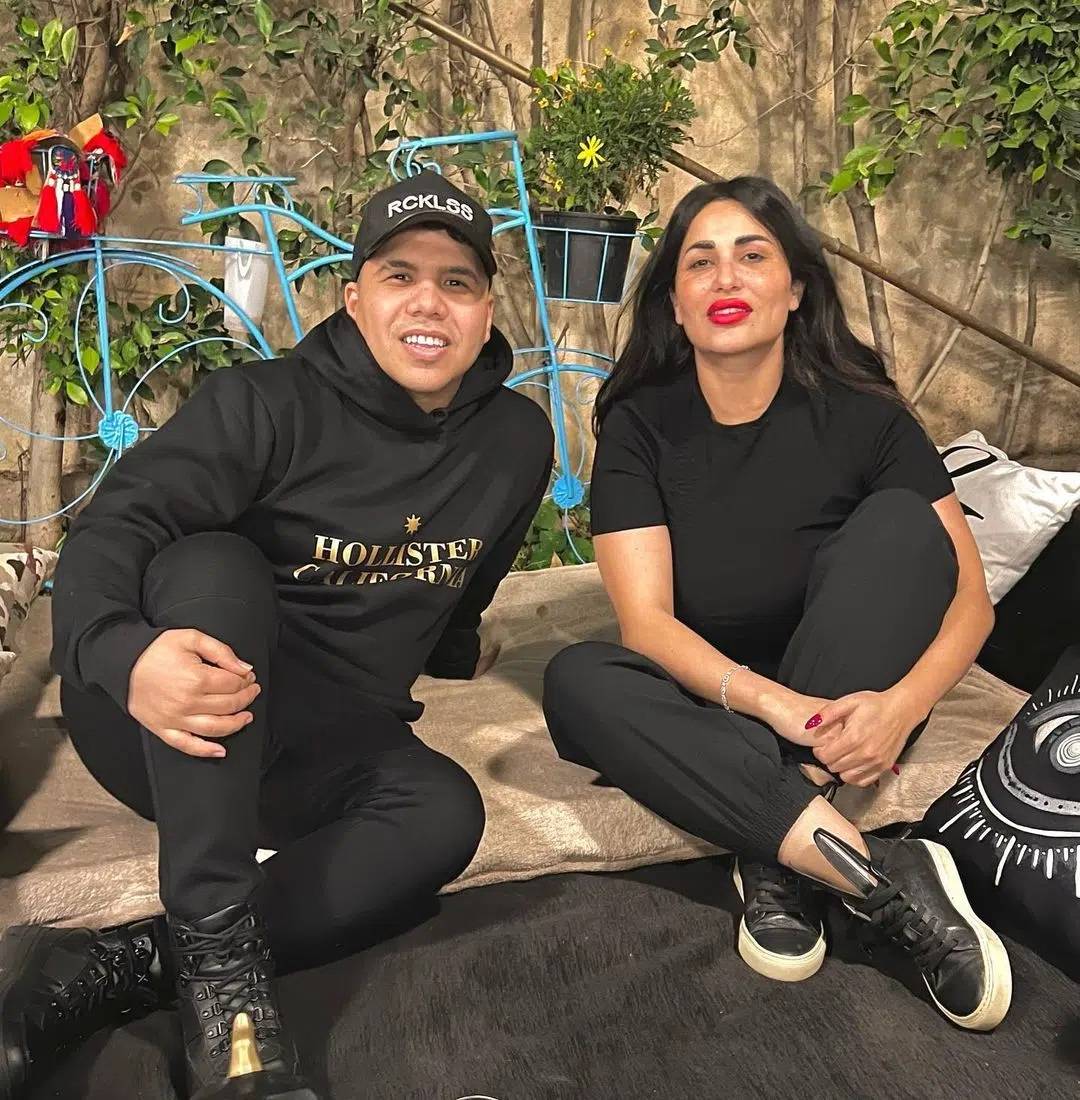 بالفيديو - هذا ما فعله عمر كمال بعد نفي ندى الكامل تفكيرها في الزواج