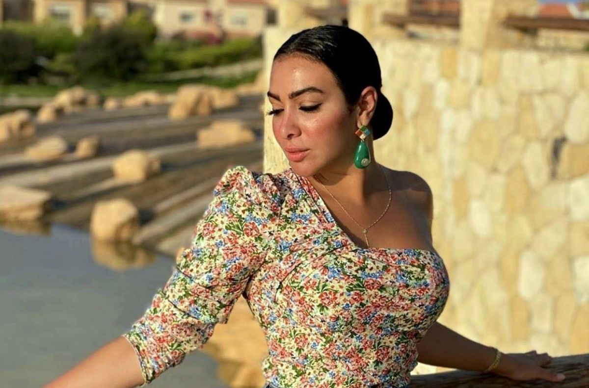 بالفيديو - ميرهان حسين تفكر في الاعتزال لهذه الأسباب