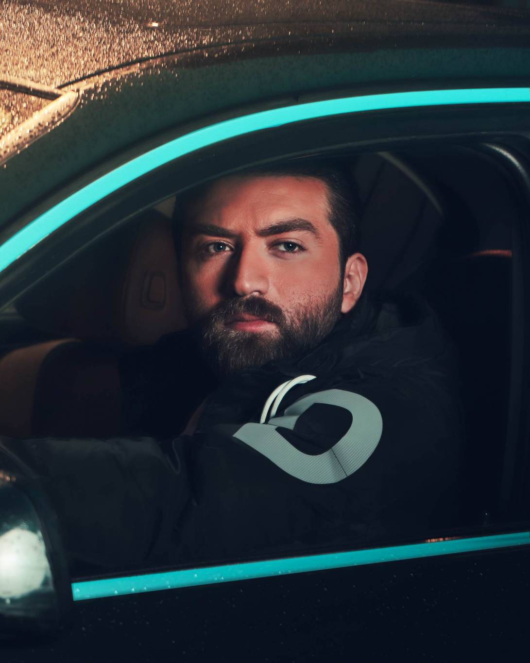 يوسف عساف يطلق أولى أغنياته 