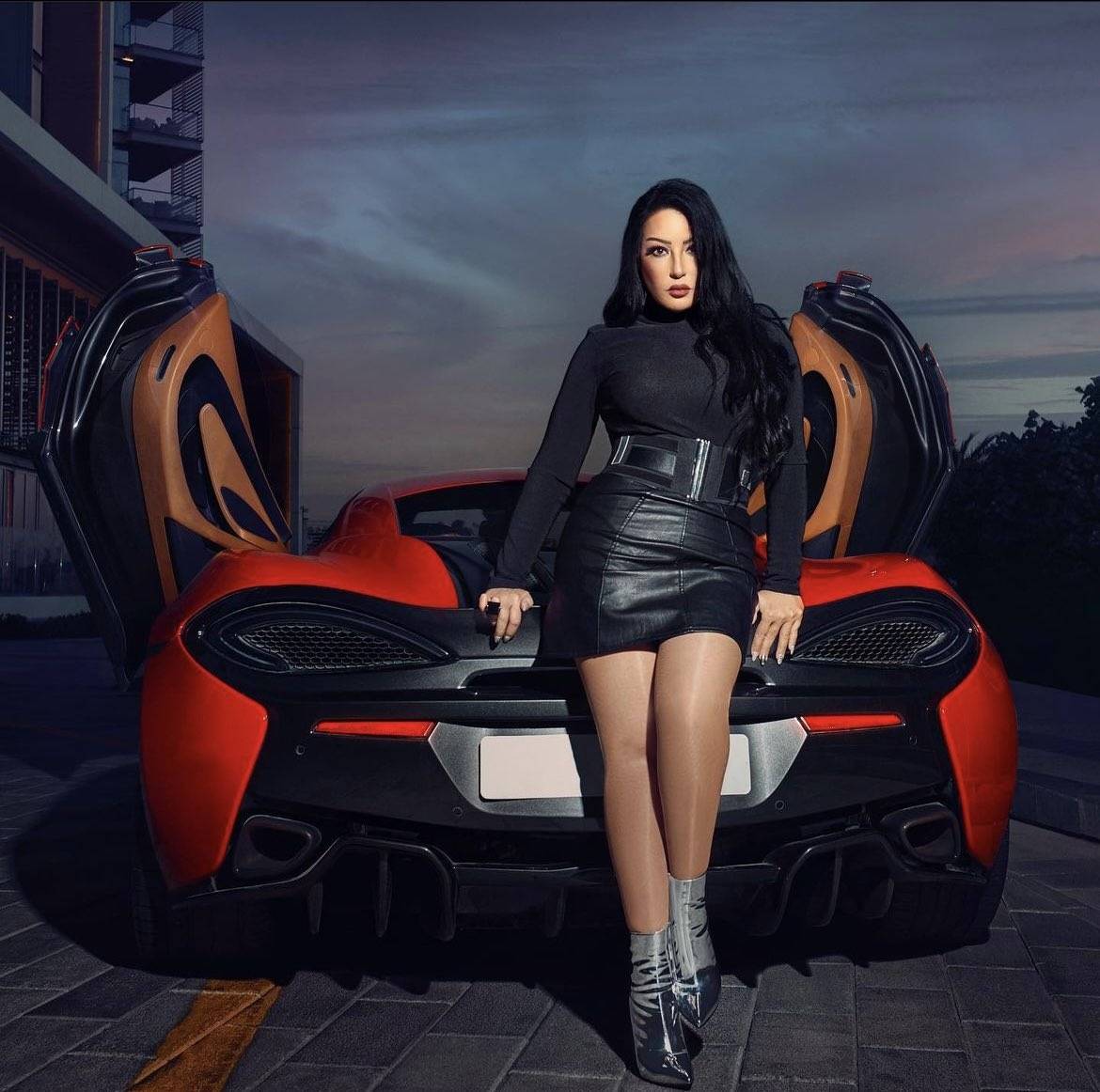 سمية الخشاب تتحدّى جورجينا خطيبة كريستيانو رونالدو