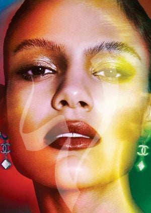 مجموعة CHANEL المميّزة لمكياج ساحر في أعياد رأس السنة