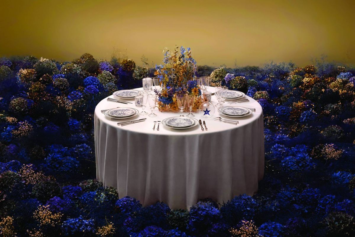 Maison Dior مائدتك ترتدي حُلّة العيد