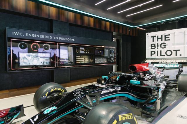 IWC - Flagship Boutique Dubai Mall