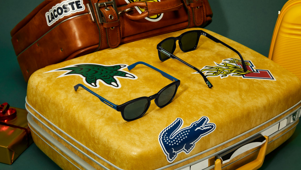 علامة LACOSTE تحتفل بموسم الأعياد بتقديم نظّارتين شمسيّتين جديدتين