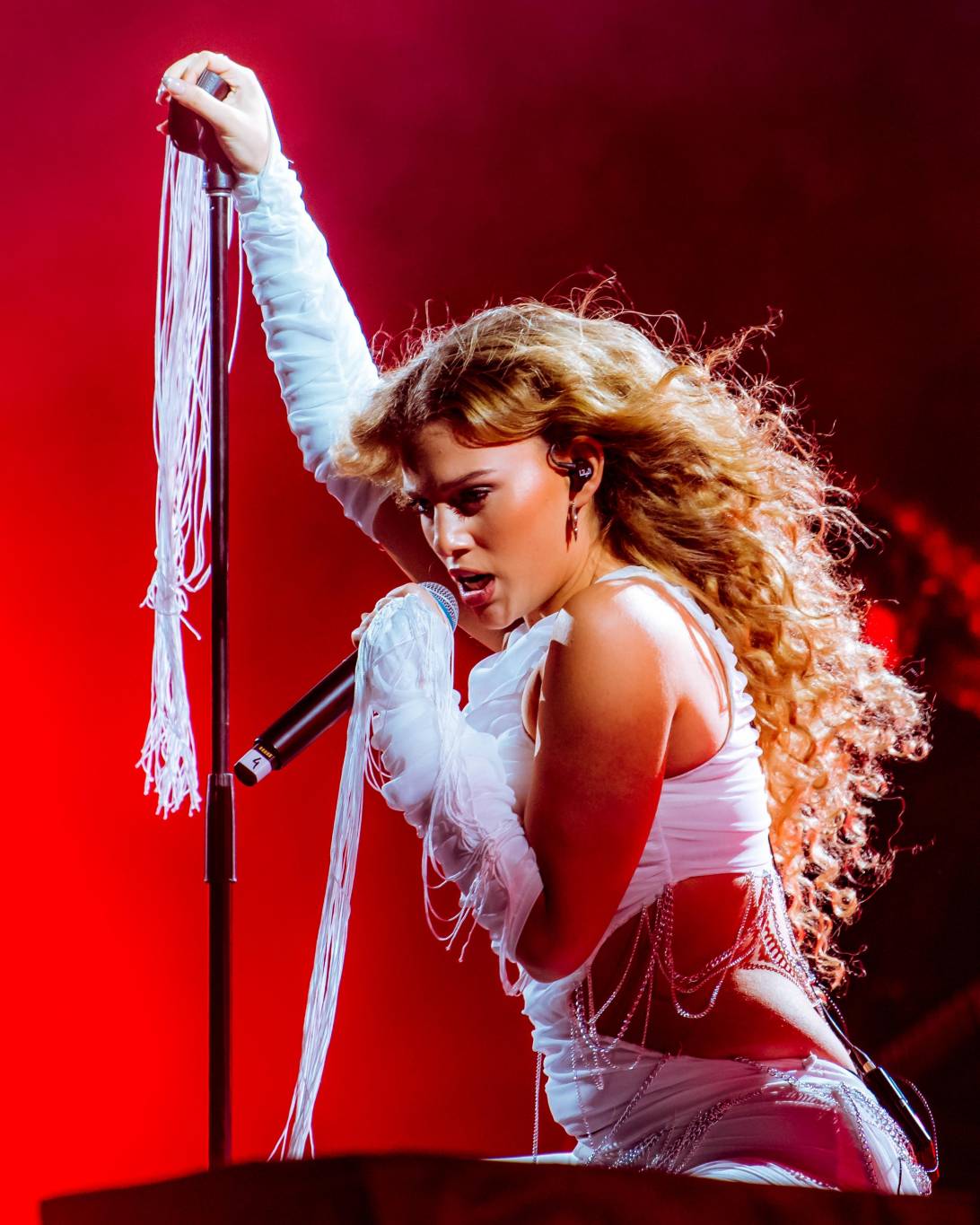 إليانا في مهرجان 