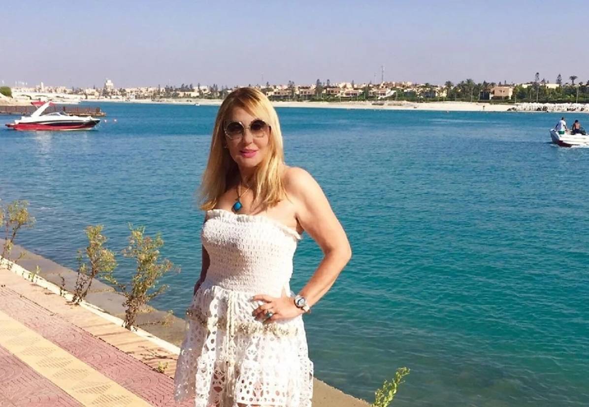 بالفيديو - نادية الجندي تكشف عن خلطتها السرّية للحفاظ على رشاقتها