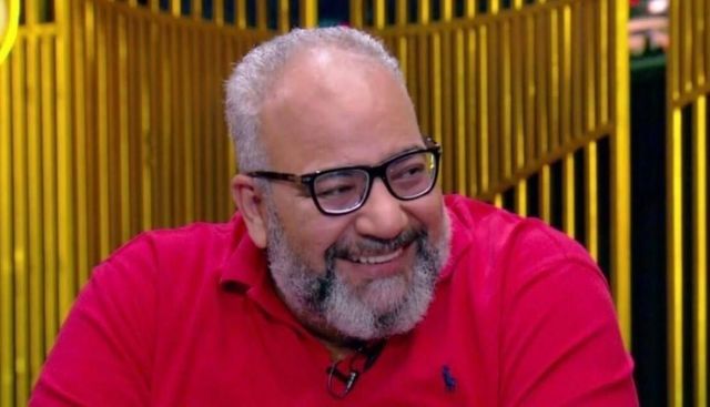 بيومي فؤاد يكشف تفاصيل تعرضه لوعكة صحية شديدة.. وهذا ما قاله عن أحمد حلمي