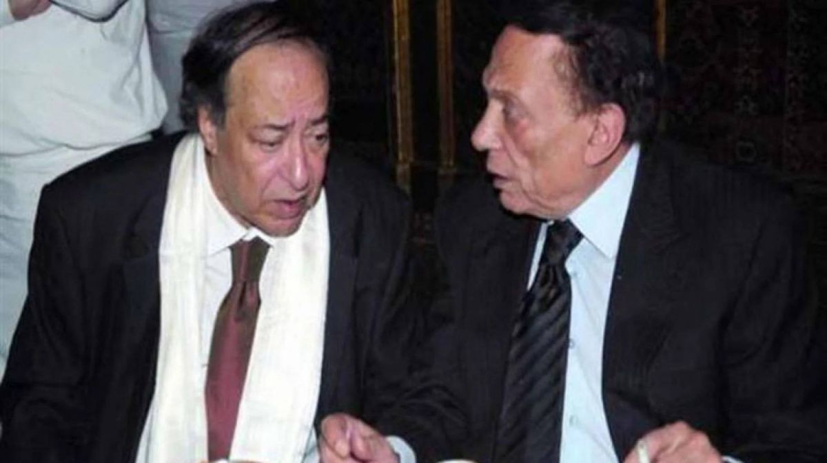 بالفيديو - قريب لصلاح السعدني يهدّد مروجي الشائعات ويكشف حالة عادل إمام الصحية