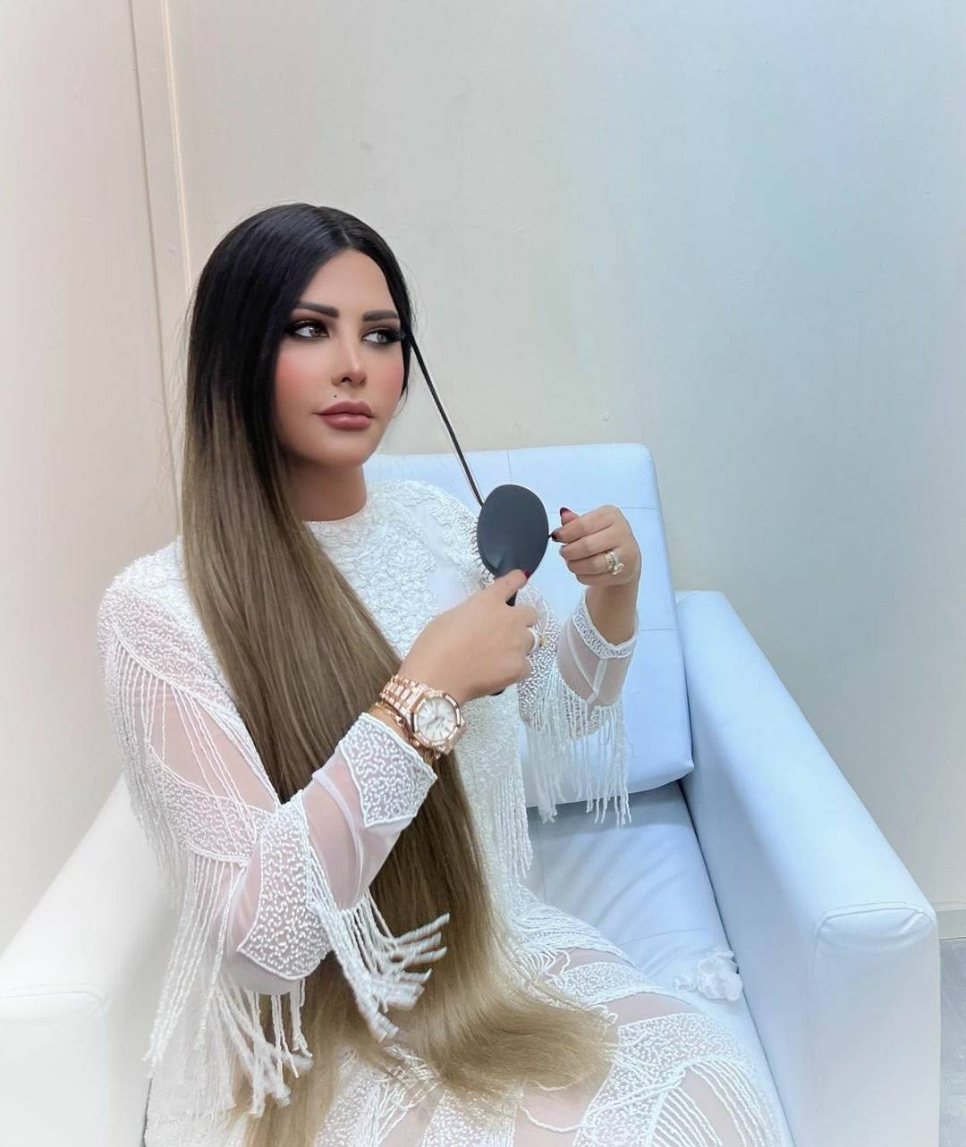 شمس الكويتية تتخطى الخطوط الحمراء بما كشفته عن أحلامها ويوم القيامة