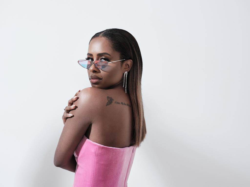 بعد الطلاق... الموت يفجع الفنانة السعودية داليا مبارك