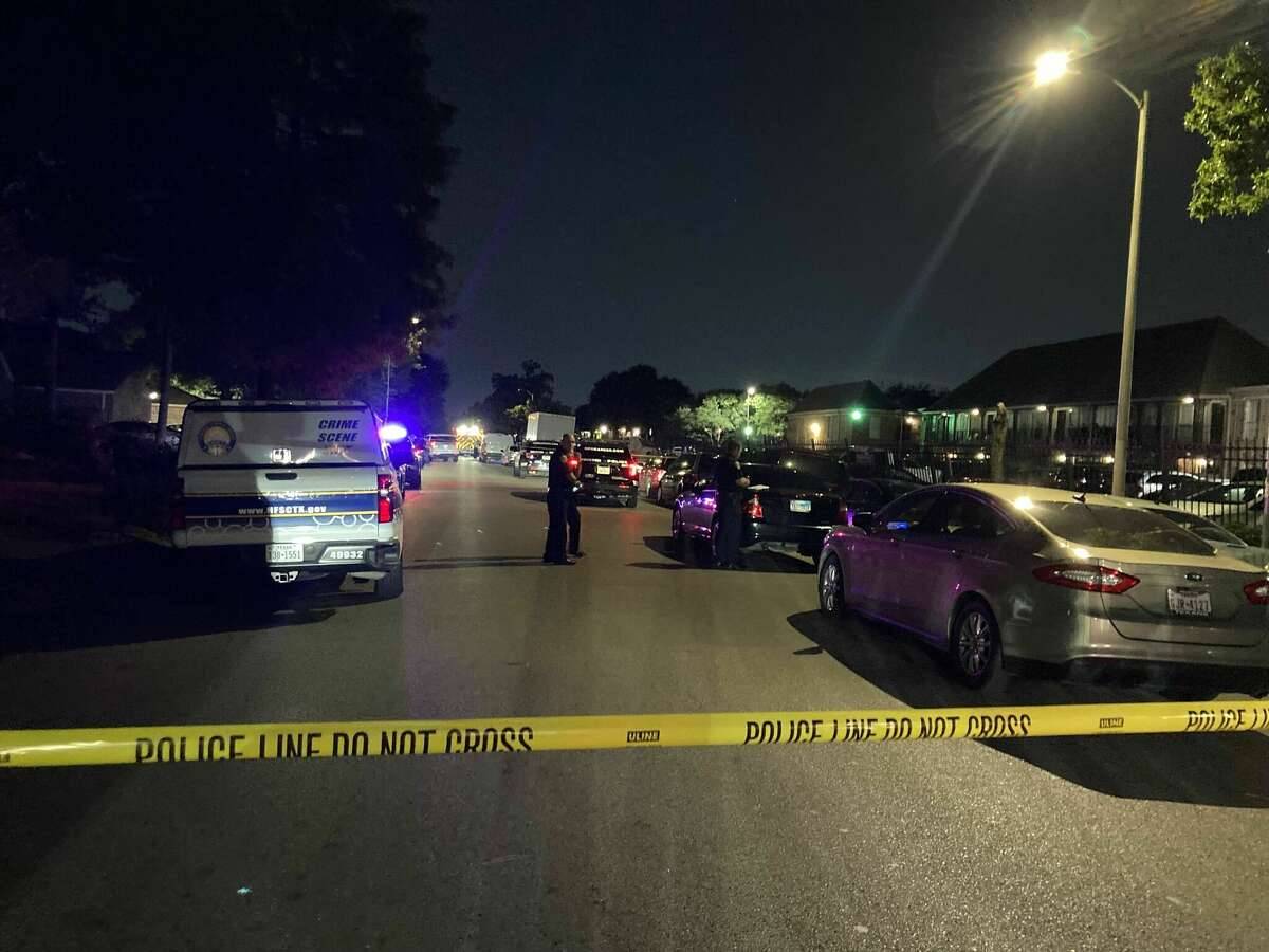 مقتل نجم شهير قتلاً بالرصاص عن 35 عاماً