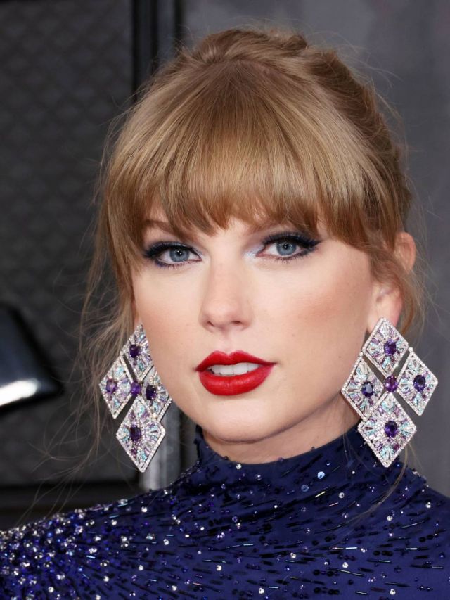 تايلور سويفت تُحدث ضجة بسعر حلقها الخيالي... ملايين الدولارات!