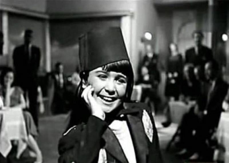 بالفيديو - إبنة فيروز الصغيرة تكشف سرّاً عن والدتها أخفته لسنوات