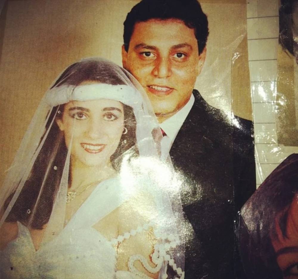 بالفيديو - سحر رامي تبكي على الهواء وتستعيد ذكريات قصة حبّها لحسين الإمام