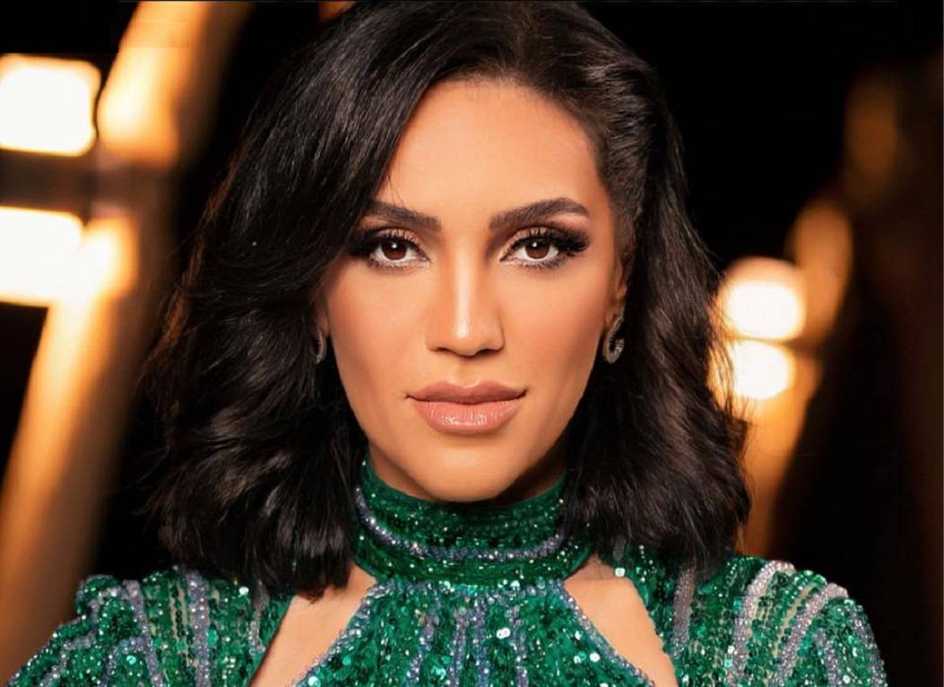 التعليق الأول لمي فاروق بعد وفاة والدها