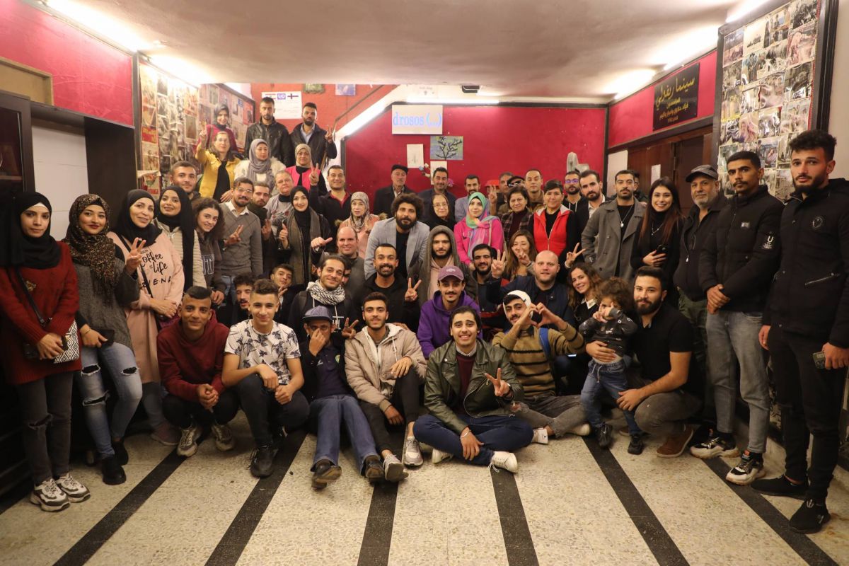 قاسم إسطنبولي يطلق 