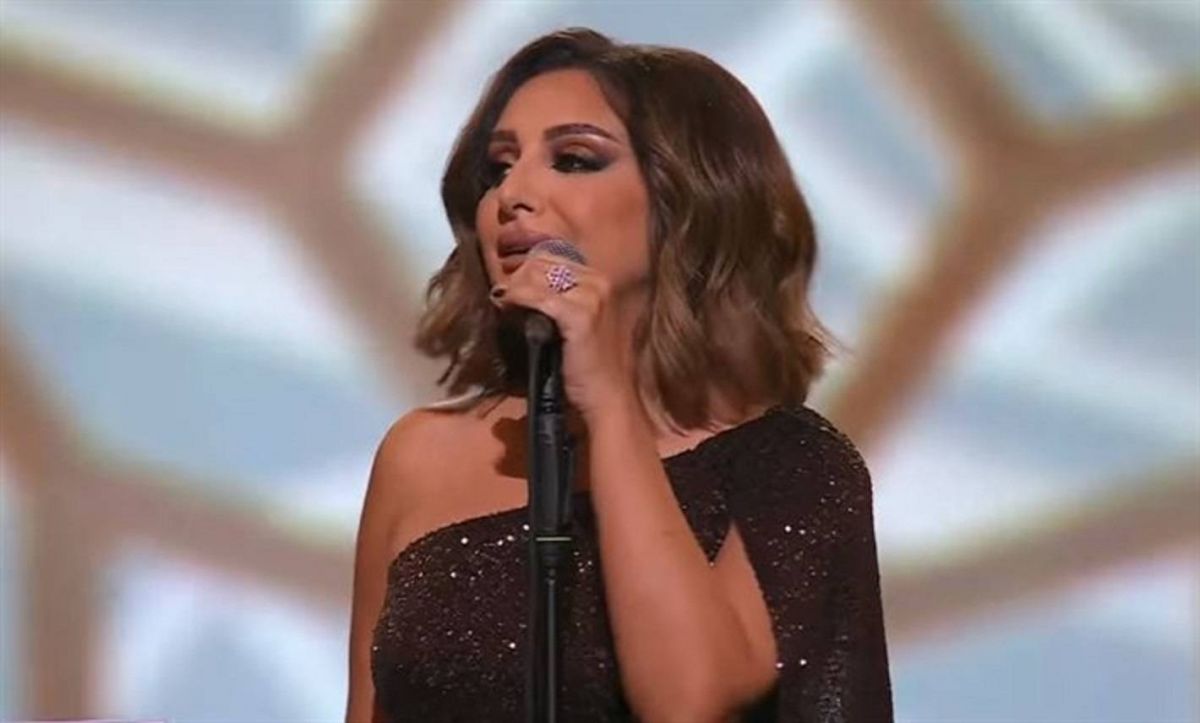 بالفيديو - أنغام تتألق في حفل 