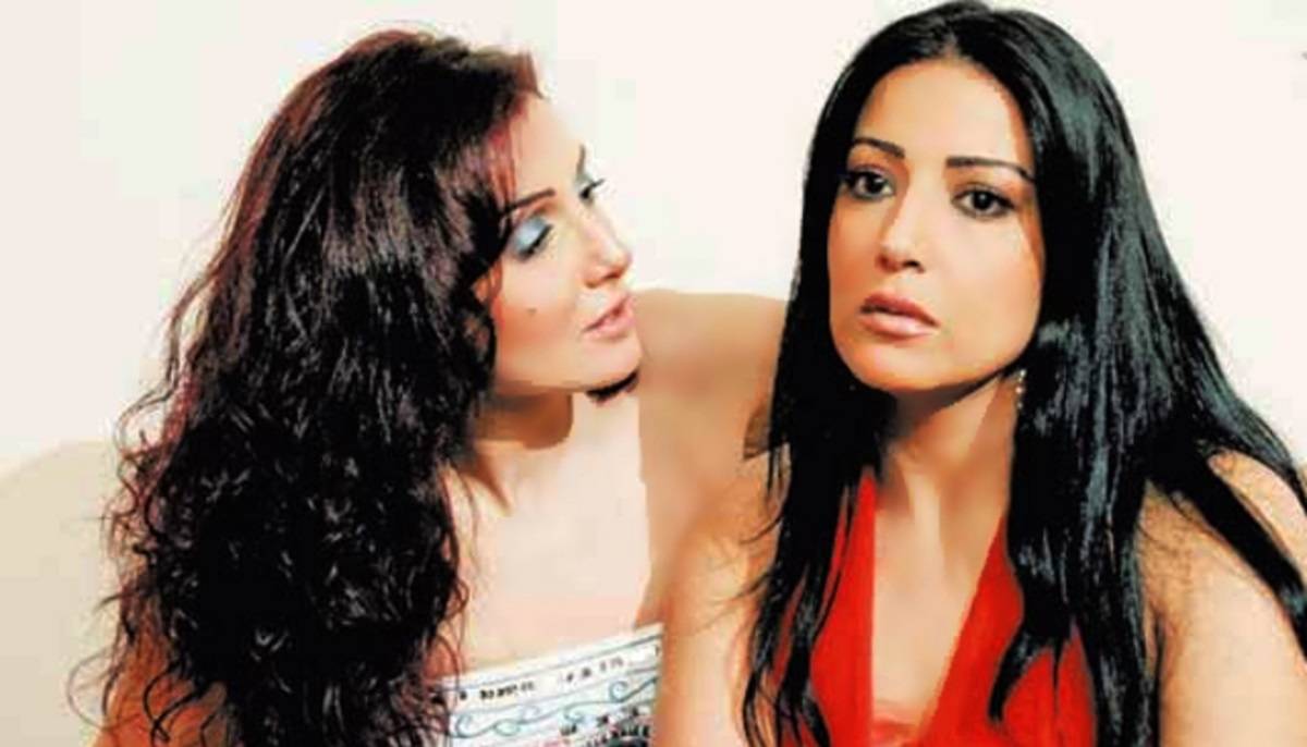 بالفيديو - سمية الخشاب تثير الجدل حول خلافاتها مع غادة عبد الرازق | Laha Magazine