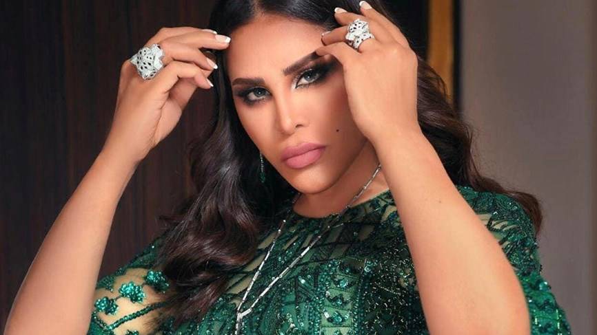 بالفيديو - أحلام تحتفل بعيد ميلاد ابنتها فاطمة... أصبحت شابة حسناء